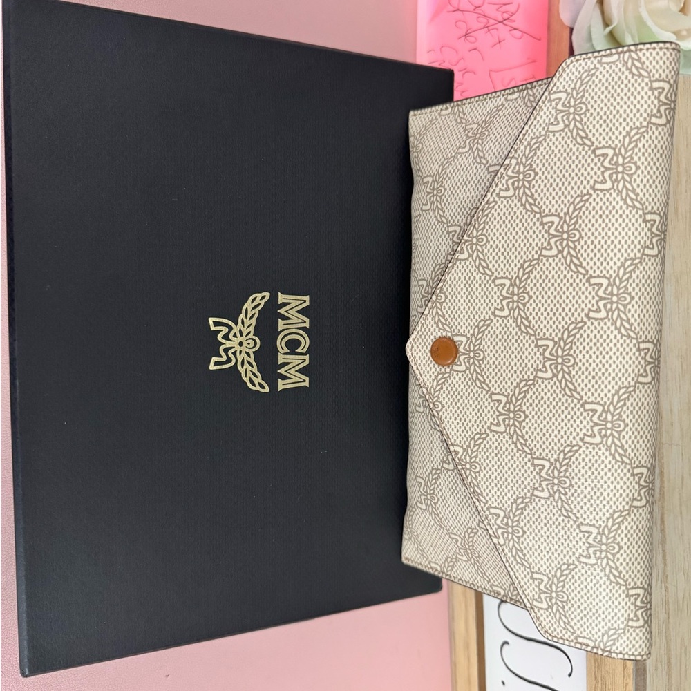 Women's Himmel Lts Conninental Large I9 Wallet